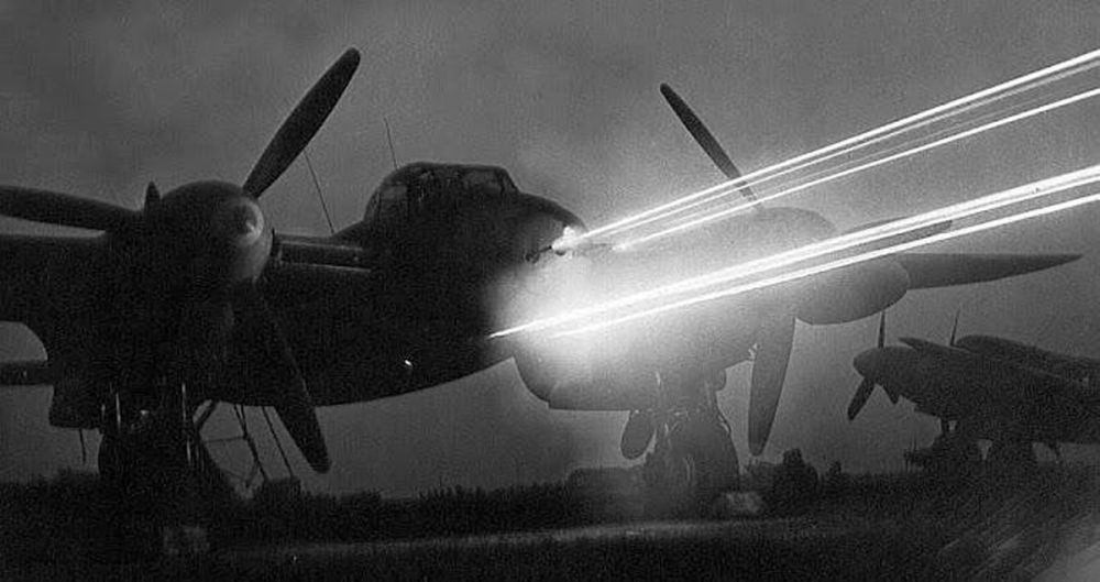 De Havilland DH.98 Mosquito BF Mk.VI laser gun test (3).jpg
