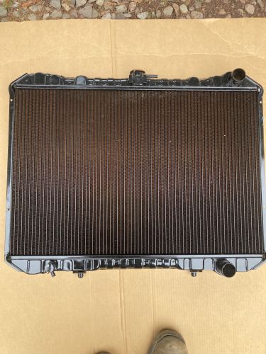 More information about "NOS Pathfinder Radiator"