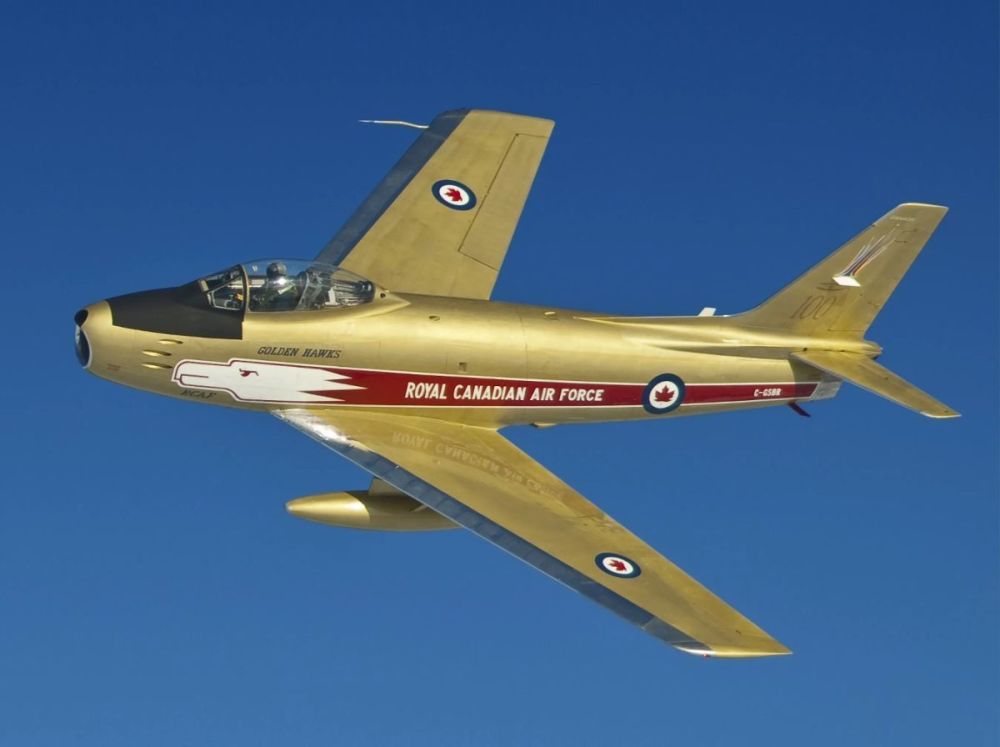 F-86 Saber - Canadair CL-13 Sabre Mk.5 Golden Hawks by Peter Handley (1).jpg