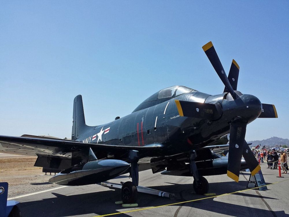 Douglas A2D Skyshark (1).jpg