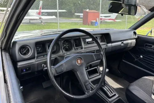 More information about "Datsun 1978 and up 510 Steering Wheel"