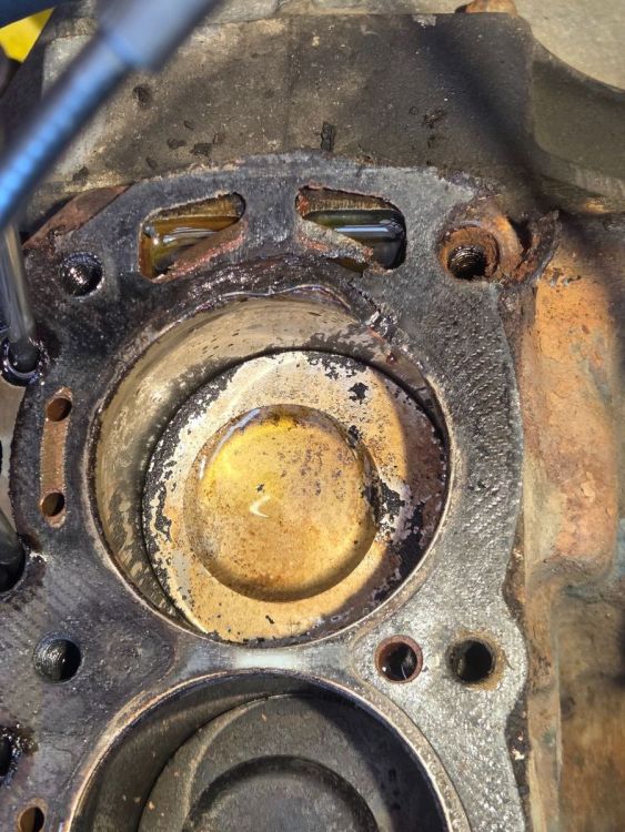 Datsun Block 1.jpg